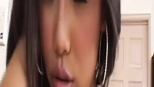 Olgun esmer yoğun sert sırasında çılgınca fışkırtıyor