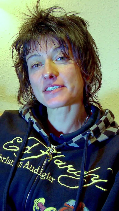 Zaza la coquine: zaza la coquine ile video röportajı