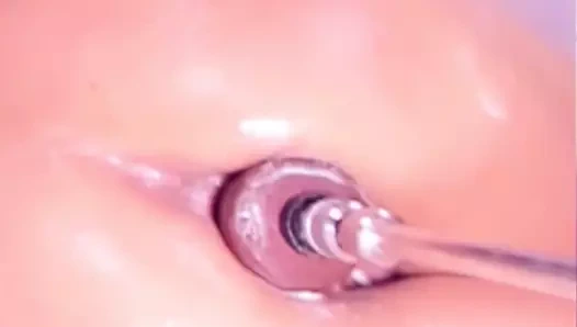 Çok büyük yarakla çifte penetrasyonlu sikiş