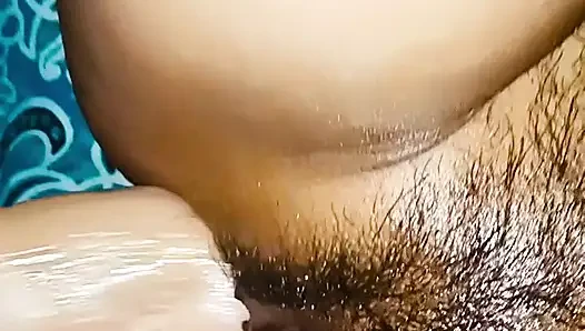 Sexi dillo lagakar deshi bhabi ki chudai ka video