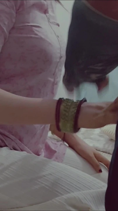 Kaam kr rahi wife ko hard choda ,don't miss the end | Clip 1
