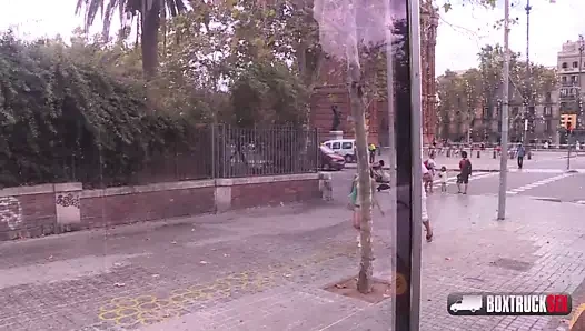 Sicilia eski arkadaşıyla barcelona'da buluşuyor