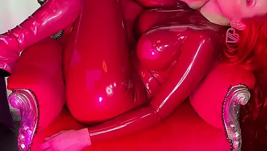 Bayan Fetilicious'a iyi bir sevgililer günü hediyesi olun