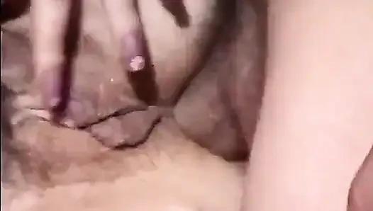 Jessica Rizzo doyumsuz bir evli kadın olarak iki sahnede
