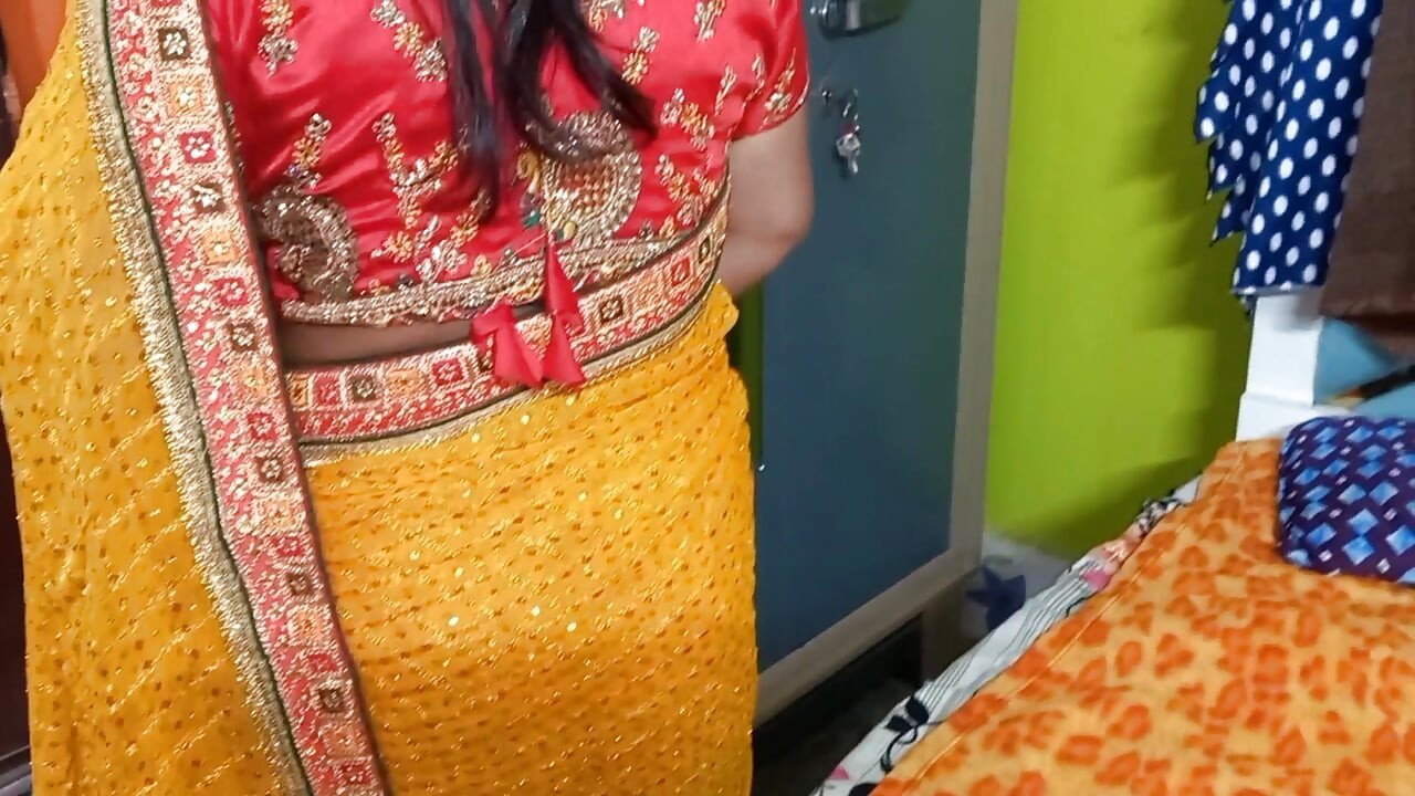 Hintli Kız Güzel Yarağımı Emiyor.