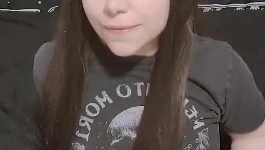 Genç Sevimli Latin Kız Boşalana Kadar Mastürbasyon Yapıyor