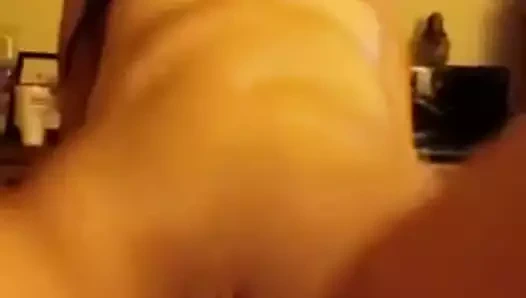 Anal evde seks, üstten bir binici ile