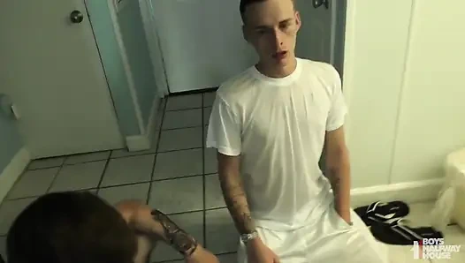 Onları sik ve besle