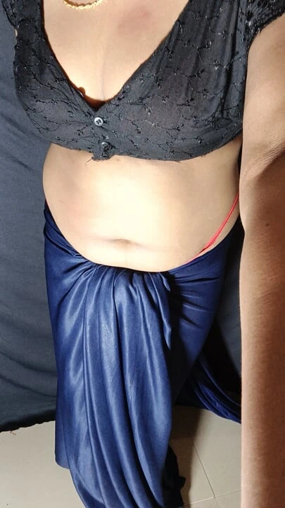 Desi bhabhi ki nude video, Desi bhabhi ki Desi aunty village wife nude video