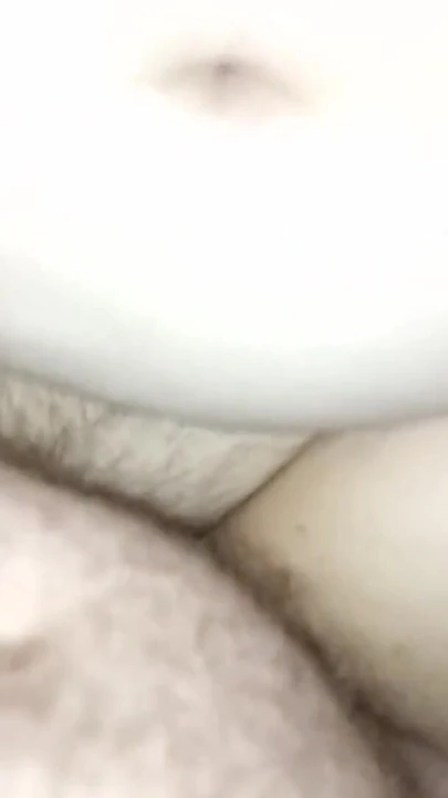 Kıllı amcıklı ve büyük memeli heyecanlı orta yaşlı seksi kadın çok sikişmek istiyor. | Klip 1