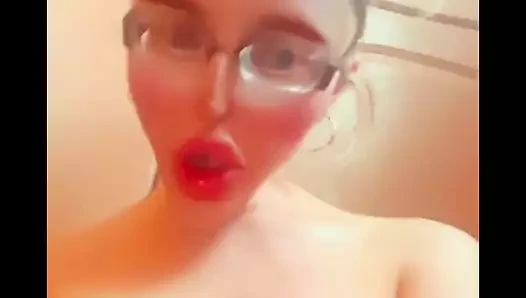 Zihninin, vücudunun ve kafanın içinde Findom Golddigger'a derin aşk bağımlılığı