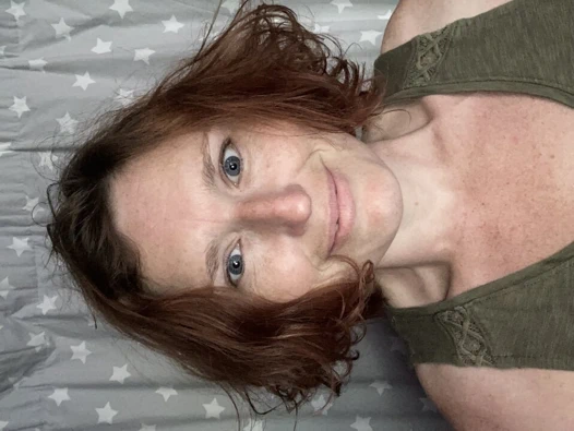 Numara mı yapmalıydım? Gerçek ve savunmasız kalmak yerine mi?