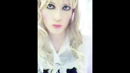 sandra altında korkak fahişe slayt gösterisi