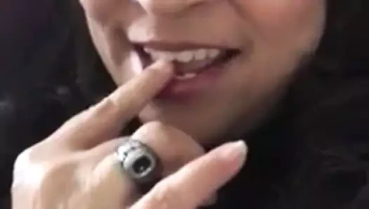 anne oynar w kendini