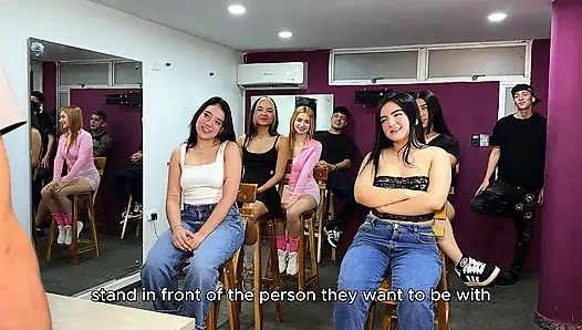 Harika seks dersi ateşli bitiyor - inliyor ve her yerde