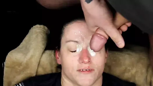 Kirli dees büyük yüze boşalma