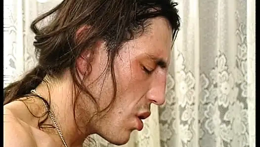 Alman Kapılarının Arkasında Özenle Siktir Edilir - Tam Film