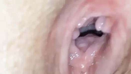 Meiner Frau tief in die Muschi gefilmt