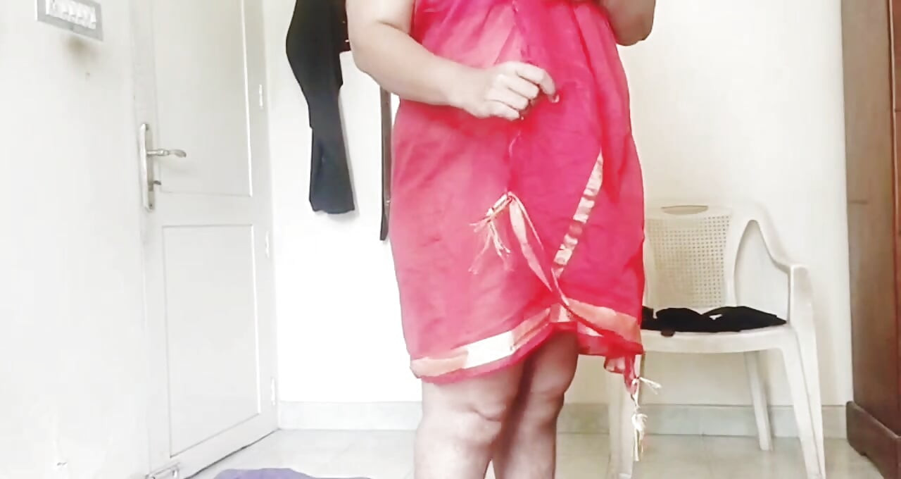 Hintli desi tamil mallu ev hanımı