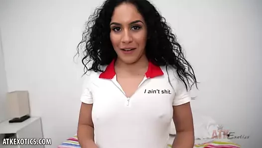 Liv yenilenmiş egzotik mastürbasyon