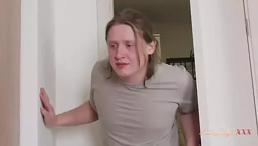 Ajudysxxx - büyük memeli üvey anne Sofina üvey oğlu tarafından mastürbasyon yaparken yakalanıyor