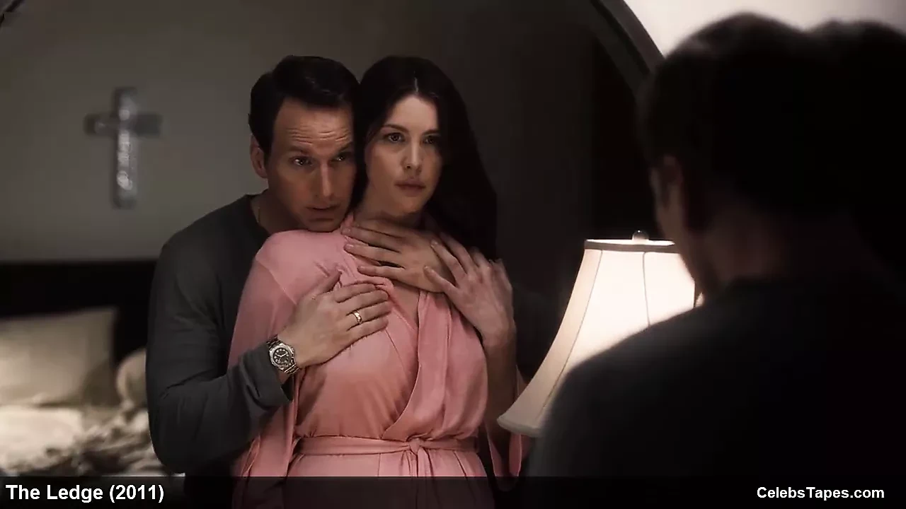 Hollywood star Liv Tyler nude body during hot sex scenes