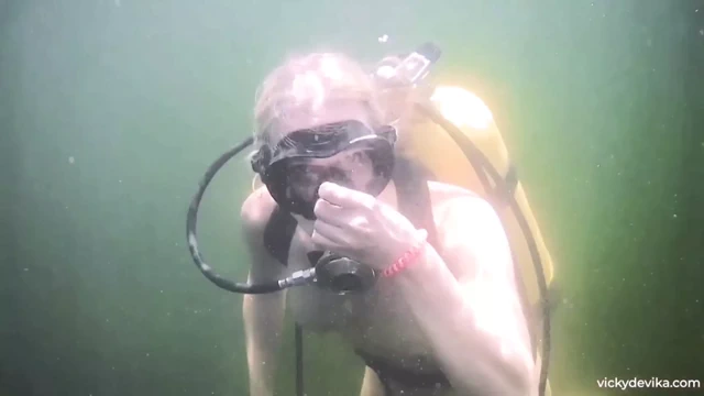 Vicky devika sualtı scuba fetiş derleme