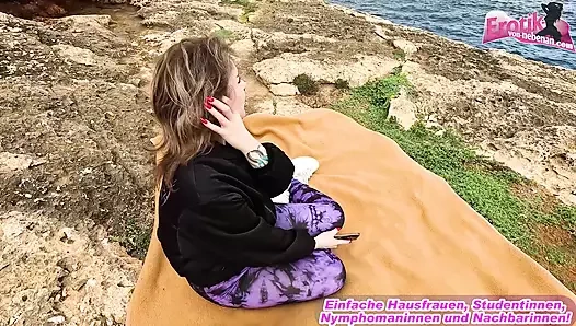 Polonyalı sürtük açık havada Alman turist tarafından sikiliyor