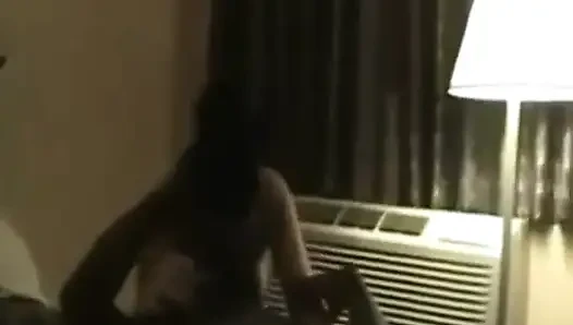 Aldatılan orta yaşlı seksi kadın - gavat orta yaşlı seksi kadın biz gavat oyunu hakkındayız. Arkadaşlarım ve ben sert eş değiştirenleriz ve tanışmak isterim