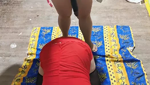 Rol yapma oyunu – pisi güzel kedisini kıçından sikiyor