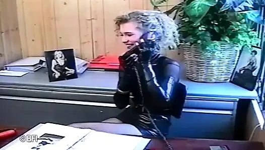 Hakimiyet cuir ve lateks 2 - kauçuk ve buz.