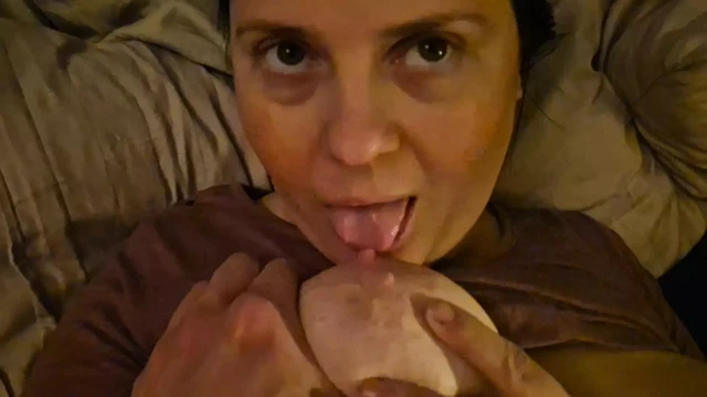 Mastürbasyon yapan kız arkadaş ve şıpıl, ev yapımı el kamerası