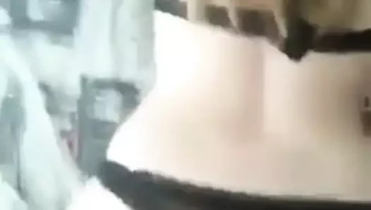 amatör alma bir yük üzerinde ona yeni külot