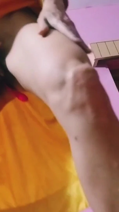 Sürtük orta yaşlı seksi kadın gel canlı eksiklik | Klip 3