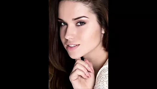 Güzel yüz esmer ağız kavgası ve çıplak yayılır