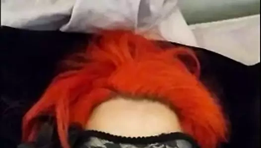 Elle me suce a l'hotel pendant le carnaval