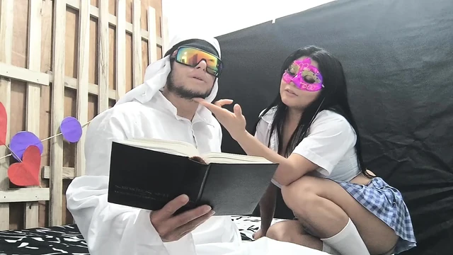 BIR DIN ADAMı CINSEL İNCIL'I VAAZ ETMEK IÇIN BENI ZIYARET EDIYOR