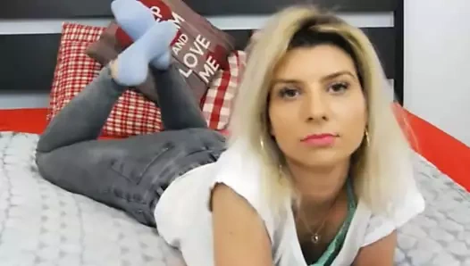 Felinasweet mavi çorap içinde canlı seks