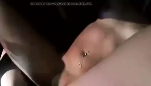 une francaise suce une bite en POV