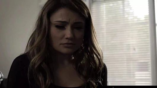 Pure taboo - sapık dominant dilf charles dera edepsiz çocuk bakıcısı Adria Rae'yi anal boyun eğmeye ikna oluyor