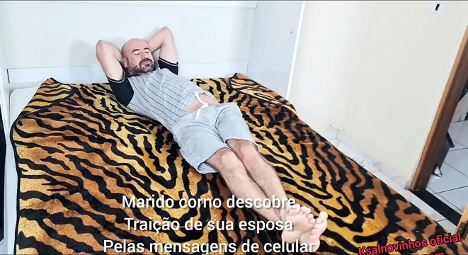 Eşi Ihanete Inandığını Itiraf Ediyor Ve Cuckold Heyecanla Kalıyor!