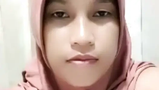 Götümü götten tekmeletmek zorundayım