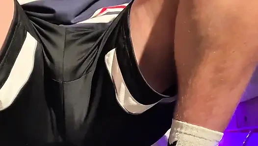 Maskeli erkek kardeş sapık eğlencesi