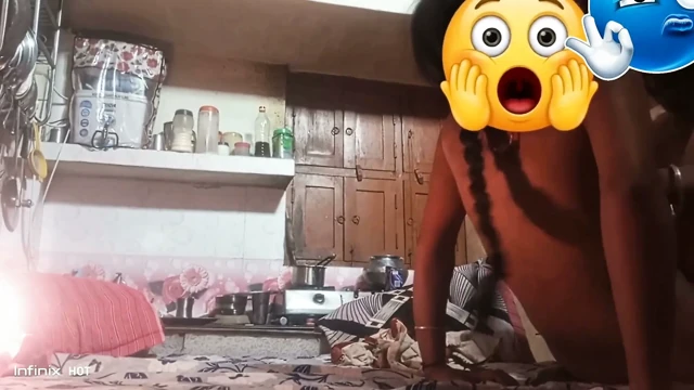 Üvey kız kardeş