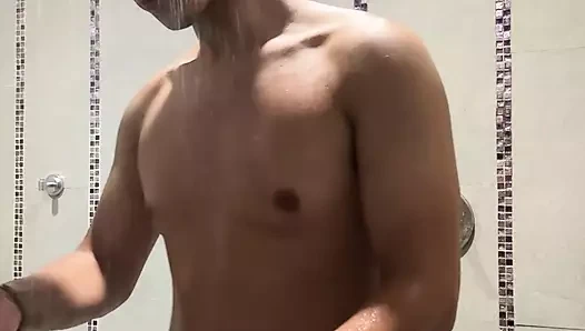 SPOR SALONU DUŞLARı