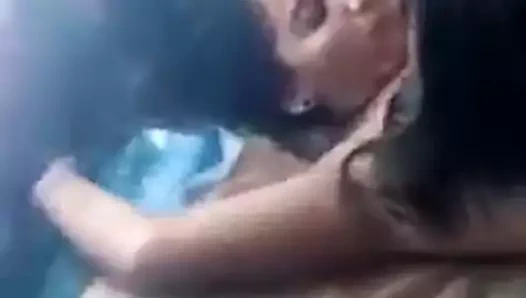 kızlar lezbiyenler yeme KEDİ