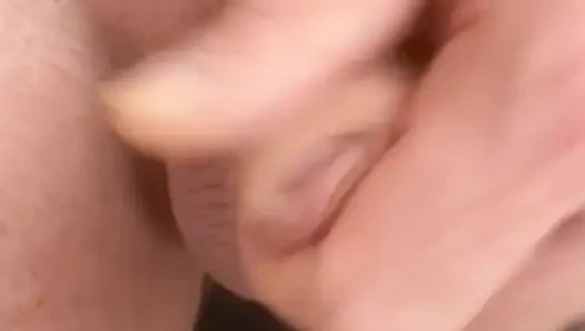 Mastürbasyon yapmak zorunda kaldım