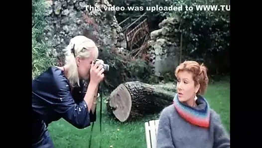 Deri pantolonlu helene shirley 3