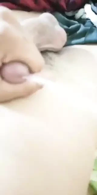 Genç oğlan ateşli büyük yarakla boşalma Pakistanlı twink mastürbasyon boşalması