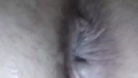 İşçi yükünü dışarı itmek ve yemek